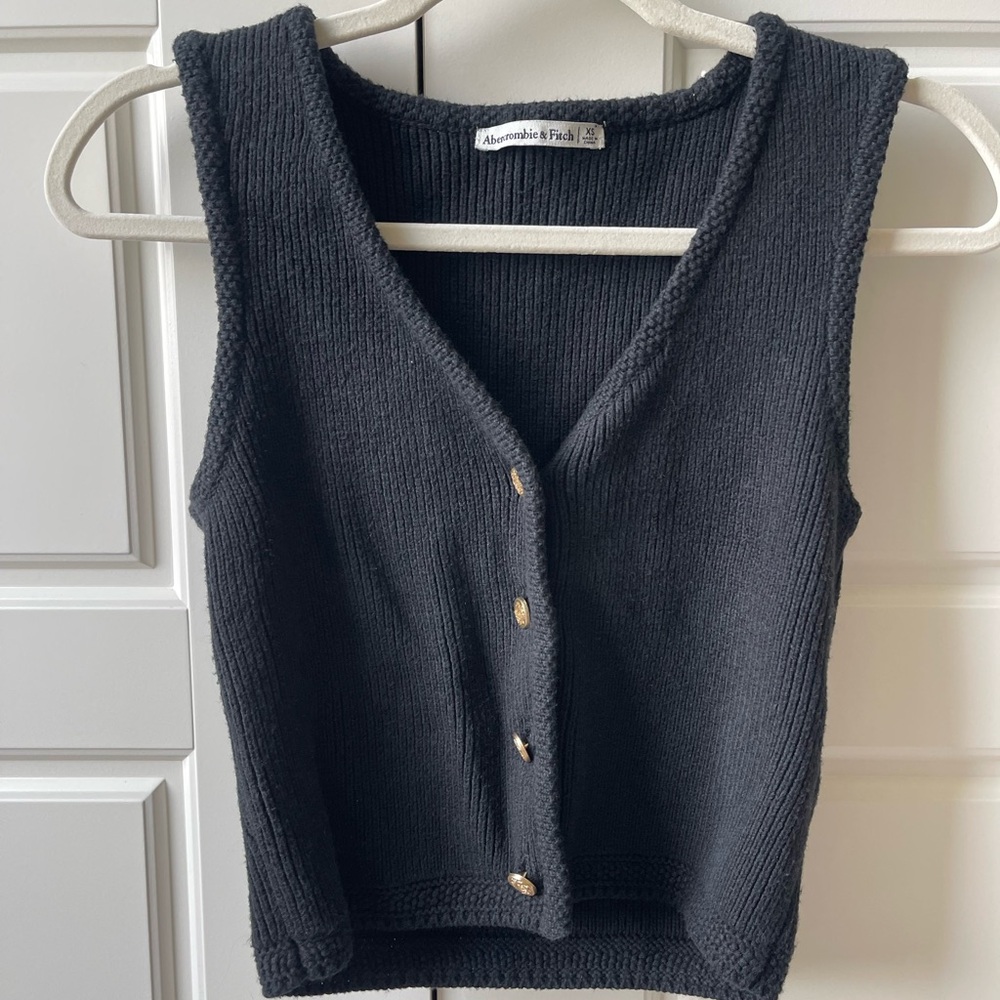 Abercrombie & Fitch Black Knit Vest